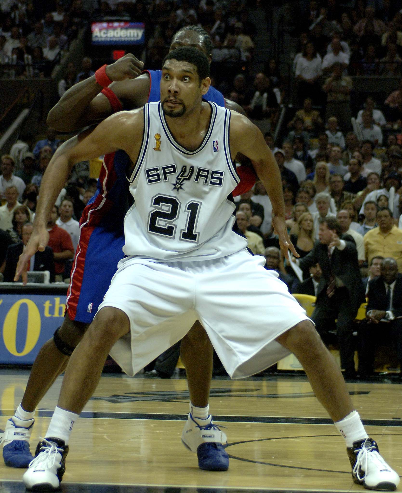 佐夫谈意大利失利：意甲就这样，节奏慢、裁判什么情况都吹哨（佐夫评意大利败北：意甲节奏偏慢，裁判过度吹罚）