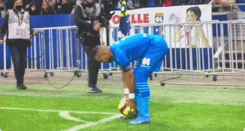 特瓦斯公开贬低阿根廷联赛，阿足协主席：他不了解我们的历史