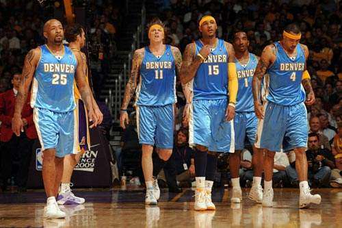 辽宁男篮王哲林关键得分带队胜（王哲林关键时刻发力，助辽宁男篮取胜）