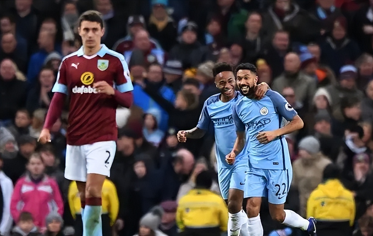 火箭多人缺阵仍创15胜6负佳绩，攻防效率均列联盟前四（伤兵满营仍高歌猛进：火箭15胜6负，攻防效率双双跻身联盟前四）