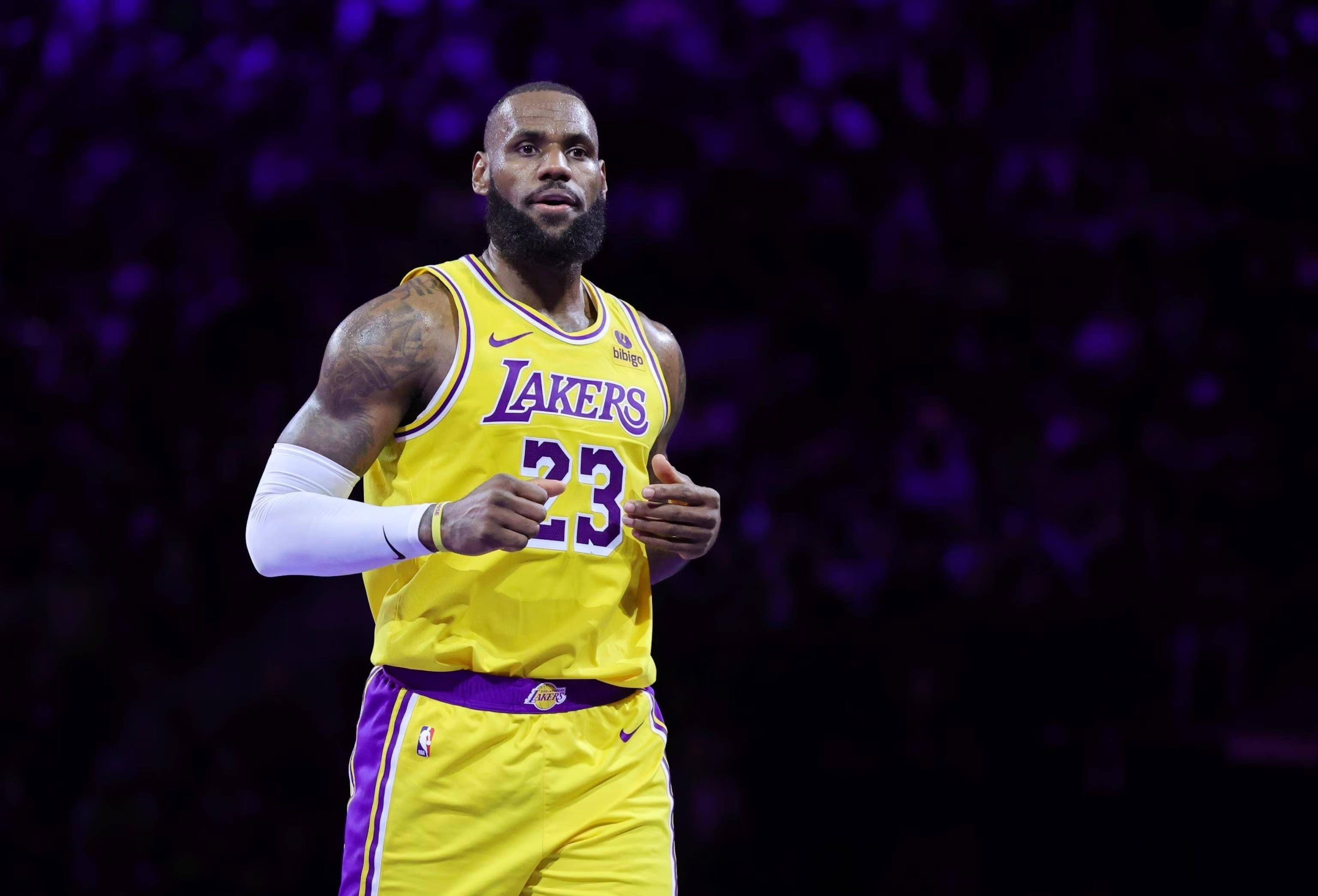 国米大战利物浦，巴萨PK法鹰，参与截图预测今夜欧冠的比分（国米迎战利物浦，巴萨对决法鹰，晒截图参与预测今夜欧冠比分）