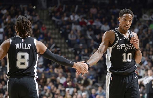 亚冠精英联赛积分榜：中超3队5轮过后齐聚倒三，海港1分垫底（5轮后亚冠精英联赛榜单：中超三队包揽后三位，海港仅积1分垫底）