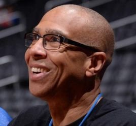 赵宇豪：祝福尹鸿博未来一切顺利；祝愿河南队足协杯夺冠（赵宇豪：祝尹鸿博前程似锦，盼河南队捧起足协杯）