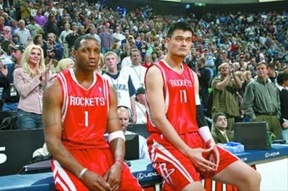 图赫尔：由于高温，我会考虑世界杯时让替补留在更衣室（图赫尔：受高温影响，或在世界杯让替补留在更衣室）