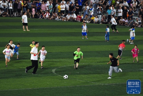 他用一节比赛带走悬念（他单节发力终结悬念）