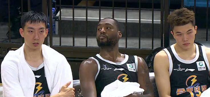 国米本赛季欧冠取胜对手均在附加赛区之外，最高排名第25（本季欧冠，国米击败对手均不在附加赛区内，最高仅第25位）