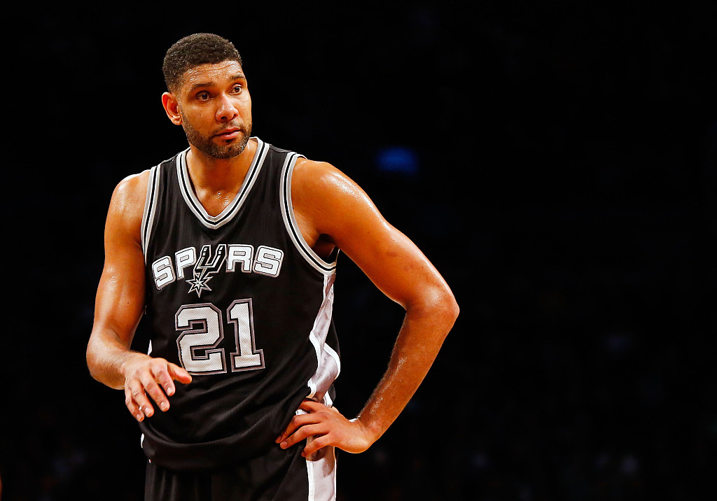 理疗师：DV9的伤和丁丁、卢卡库类似，可能需要3到5个月恢复（理疗师：DV9伤势与丁丁、卢卡库相近，预计康复需3至5个月）