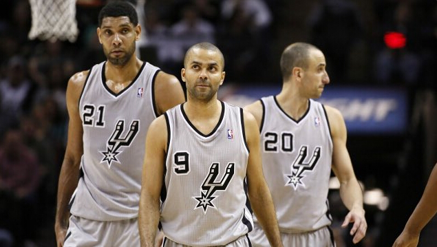 世体：因对裁判喊“太差劲了”，卡雷拉斯面临两场停赛处罚（世体：冲裁判喊“太差劲”，卡雷拉斯或遭两场禁赛）