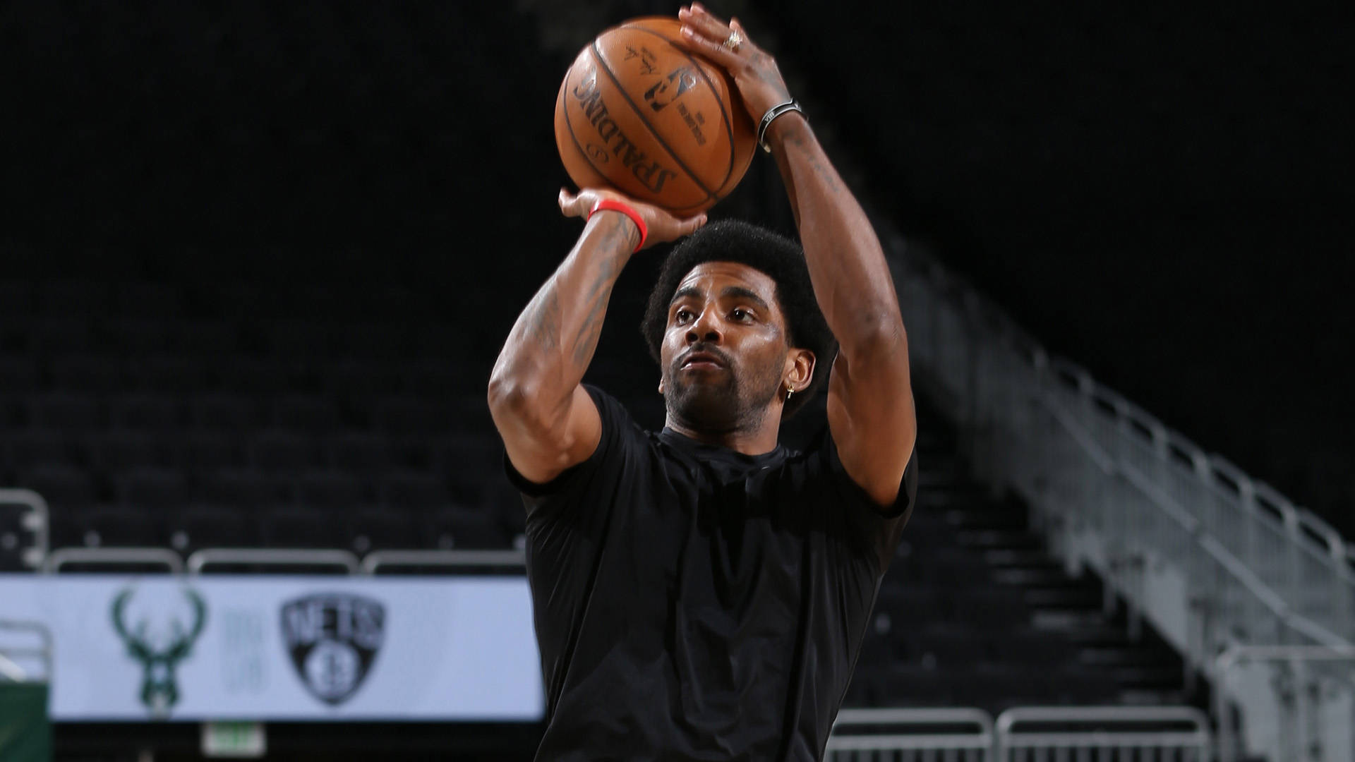 辽媒：老将杨健很可能已完成他代表辽宁铁人效力的谢幕战（辽媒：老将杨健或已上演代表辽宁铁人的最后一战）